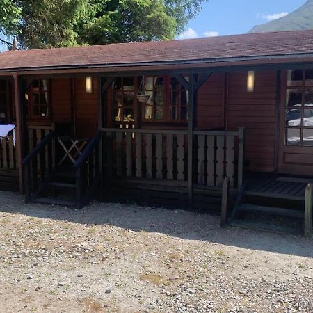 Cabins At Ben More Lodge Crianlarich Exterior foto